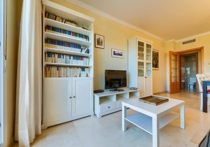 Holidays2 Arenal Golf terrace & pool & parking
