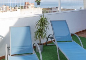 Holidays2Malaga Penthouse El Palo with terrace solarium & close beach