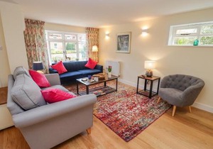 Holly Cottage