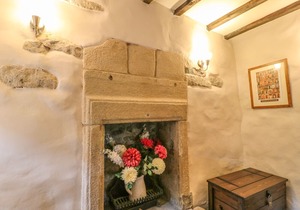 Holly Cottage, WINSTER