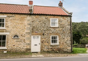 Hollyside Cottage