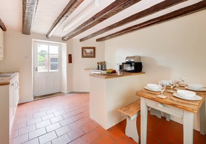 Holme Cottage - Two Bedroom House, Sleeps 4