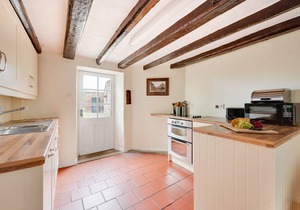 Holme Cottage - Two Bedroom House, Sleeps 4