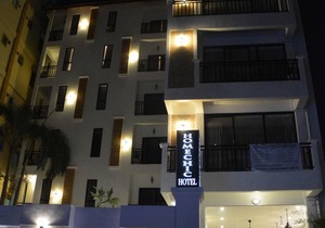 Home Chic Hotel