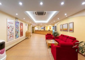 Home Inn Dalian North Railway Station
