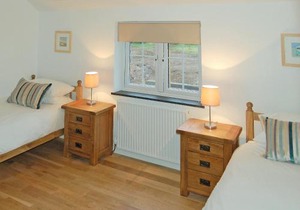 Home Park Farm Cottages A