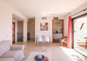 HomeForGuest Salobre Villa, 5pax, pool and great views