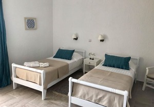 Homely Comfy Cozy Studio in Elounda Crete, The Blue Room, ground floor