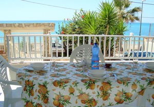 Homerez - 6 m away from the beach! Appartement for 6 ppl. at Seccagrande