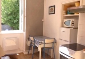 Homerez - Amazing appartement for 2 ppl. at Néris-les-Bains