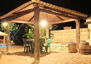 Homerez - Appartement 4 km away from the beach for 5 ppl. with shared pool