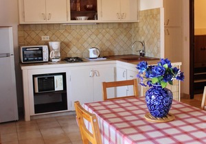 Homerez - Appartement 4 km away from the beach for 2 ppl. with shared pool