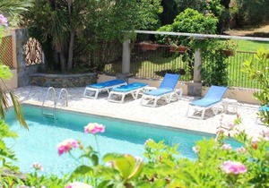 Homerez - Appartement 4 km away from the beach for 2 ppl. with shared pool