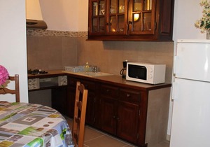 Homerez - Appartement 4 km away from the beach for 2 ppl. with shared pool