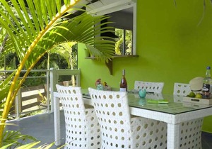 Homerez - Appartement 10 km away from the beach with shared pool and jacuzzi
