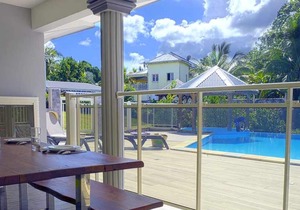 Homerez - Appartement 10 km away from the beach with shared pool and jacuzzi