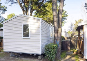 Homerez - Bungalow 3 km away from the beach with shared pool, sauna and terrace