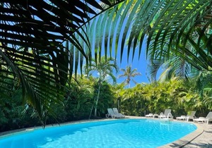 Homerez - House for 4 ppl. with shared pool, sea view and garden at Sainte-Rose