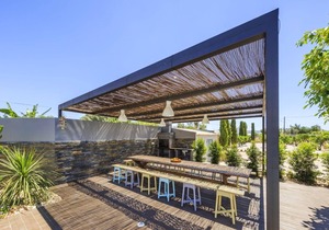 Homerez - Nice appartement 3 km away from the beach for 2 ppl. with shared pool