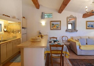 Homerez - Nice house 5 km away from the beach for 2 ppl. with garden at Ceyreste