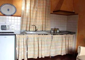 Homerez - Nice house for 6 ppl. with shared pool and terrace at Estepa