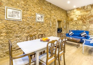 Homerez - Villa 3 km away from the beach for 4 ppl. with shared pool and jacuzzi