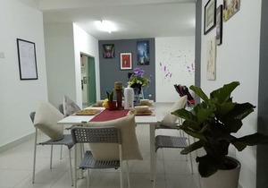 Homestay @ Aeon Desa Tebrau