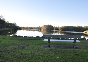 Homestay near by Bond University / Palmer golf course