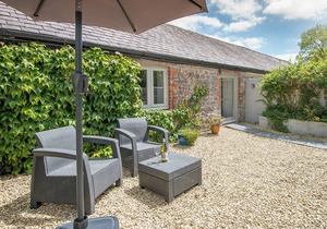 Honeysuckle Cottage-UKC3194