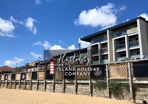 Horizon House - by the sea