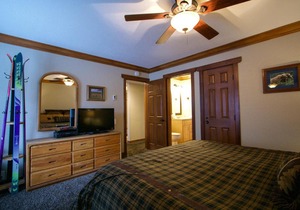 Horizons 4 #168 condo