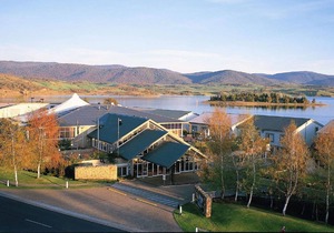 Horizons 414 - Deluxe Lake Front Studio l Pool l Tennis l WiFi