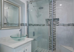 Hospitality Expert F32 Beach front Pool & Chef