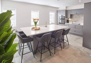 Host & Stay | Lemonade Arch