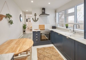 Host & Stay | Retreat By The Sea