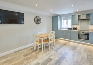 Host & Stay | Sunny Dale Cottage