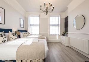 Host & Stay - The Seel Street Townhouse