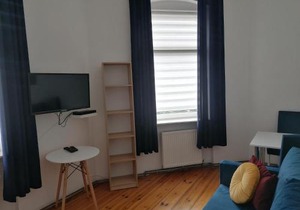 Hostel Tulip - Pokój 5 ze wspólną łazienką i kuchnią