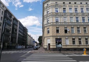 Hostel Tulip - Pokój 7 ze wspólną łazienką i kuchnią