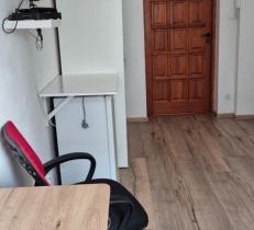 Hostel Tulip - pokój jednoosobowy nr 1 ze wspólną łazienką i kuchnią
