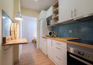 HostWise - Gaya Avenue 201 - Flat w/Balcony