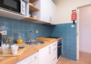 HostWise - Gaya Avenue 201 - Flat w/Balcony