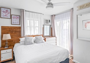 Hotel ∙ 112: The Ocean View