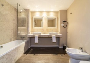 Hotel Altora