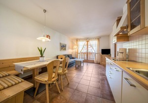 Hotel Apartment 'Naturresidenz Theistadl Apt201' with Lake View & Shared Pool
