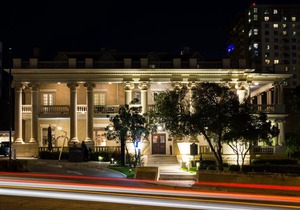 Hotel Ella