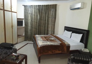 Hotel Executive One
