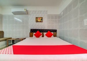 Hotel Golden Pride