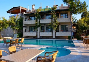Hotel Hal-Tur