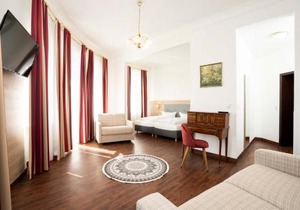 Hotel National